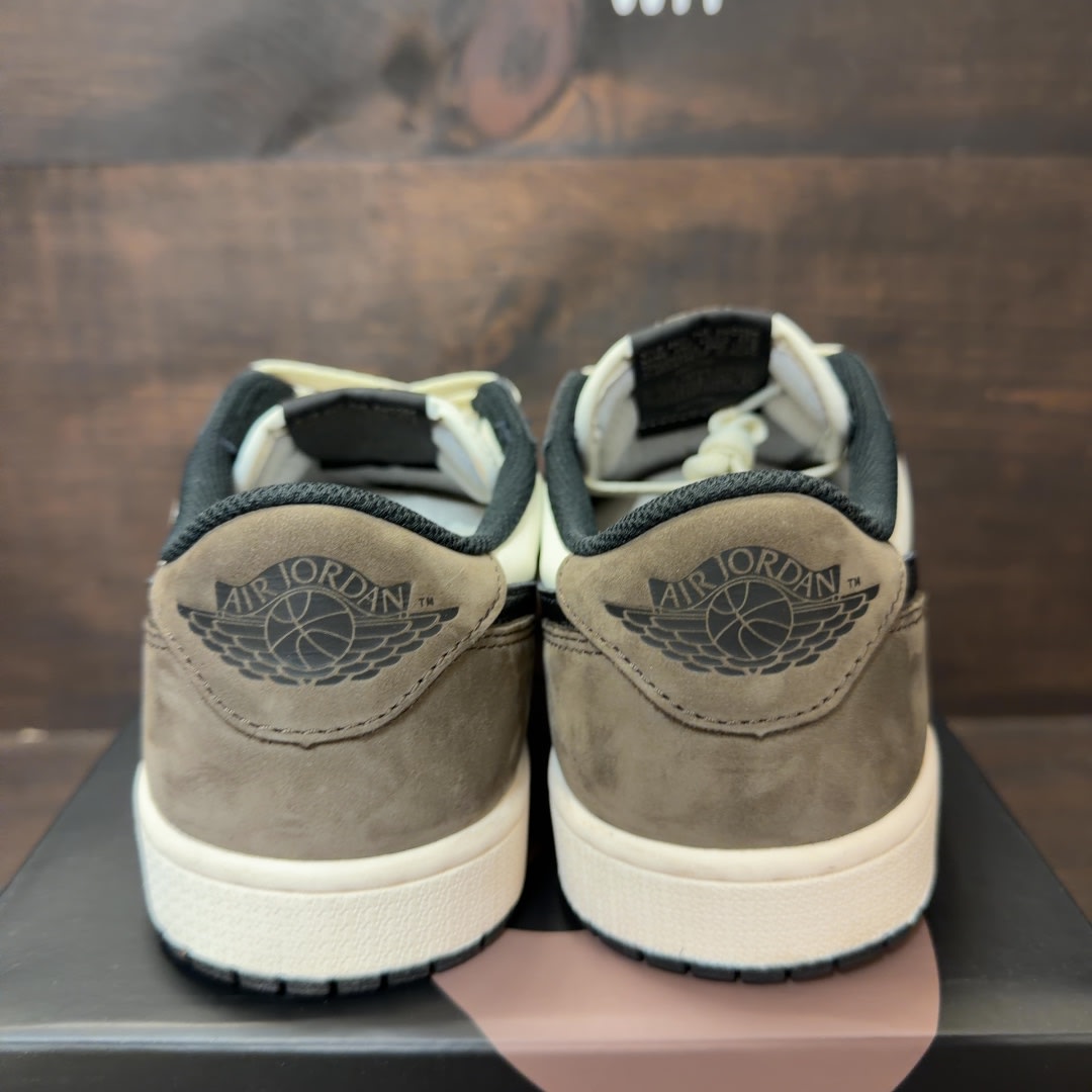 Jordan 1 Retro Low OG Mocha - Image 4