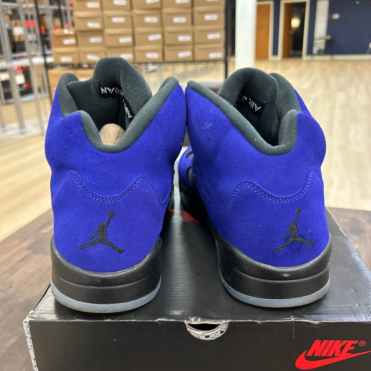 Jordan 5 Retro Alternate Grape - Image 4