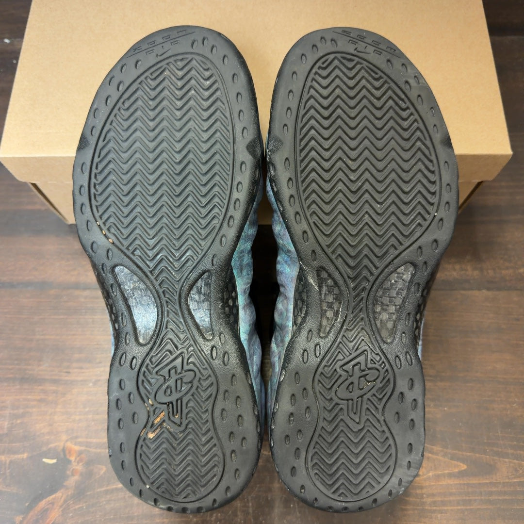 Nike Air Foamposite One Abalone Size 9.5 (Pre-Owned) - Image 6