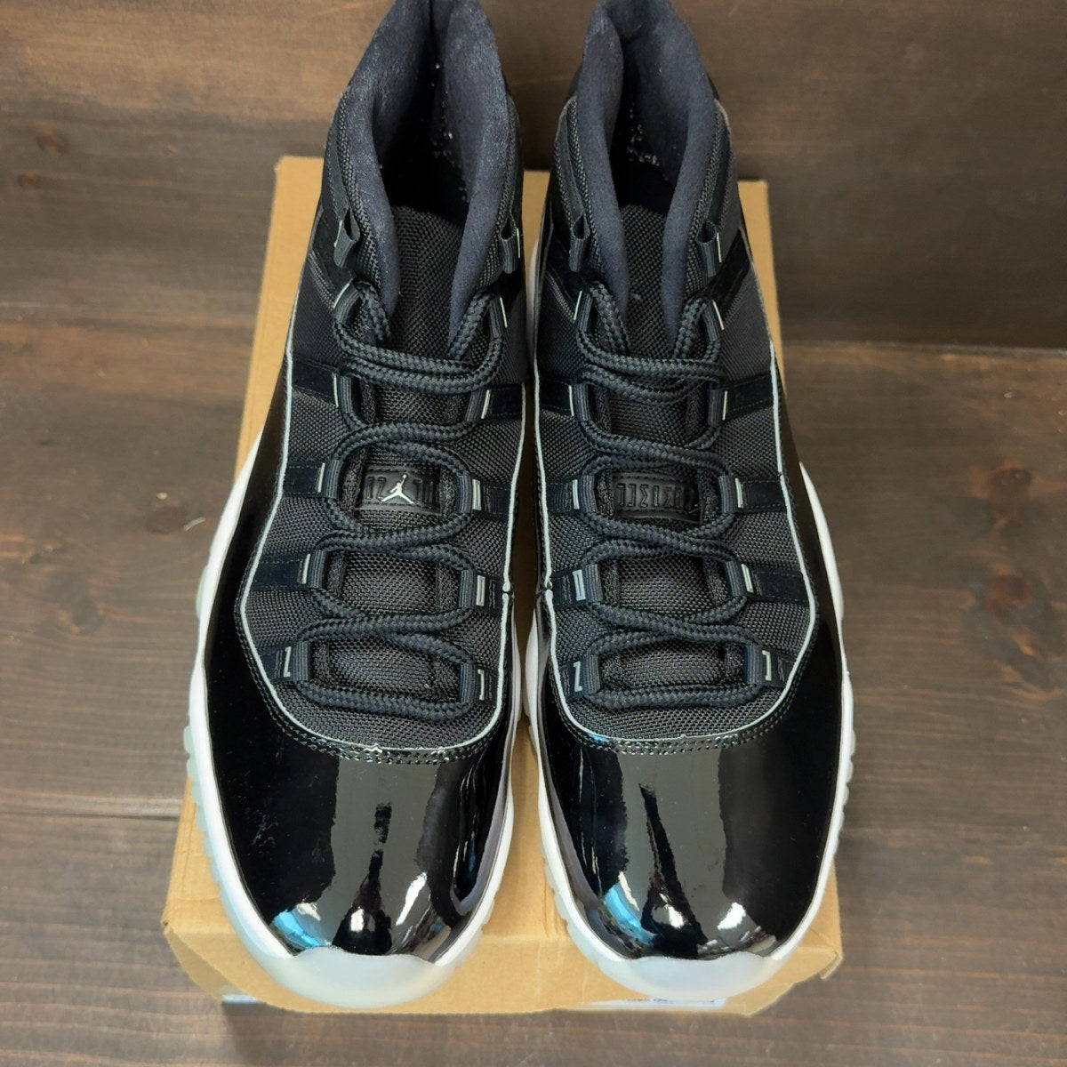 Jordan 11 Retro Jubilee 25th Anniversary Size 13 (Pre-Owned) - Image 3