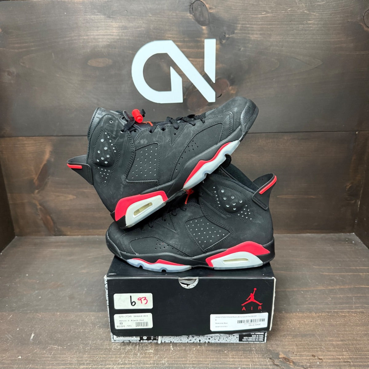 Jordan 6 Retro Infrared Black (2014) Size 8 (Pre-Owned) - front