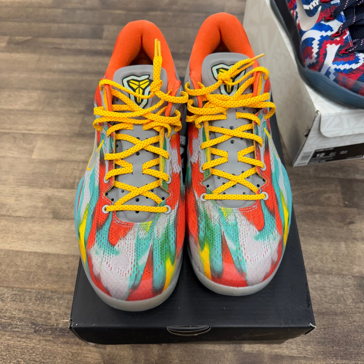 Nike Kobe 8 Protro Venice Beach (2024) Size 11.5 (Pre-Owned) - Image 2