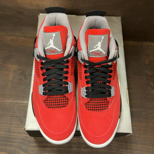 Jordan 4 Retro Toro Bravo (2026) Size 12 (Pre-Owned) - tag