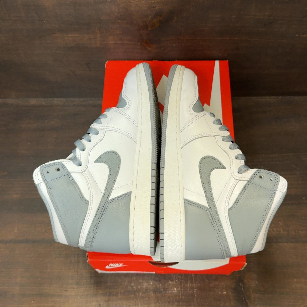 Jordan 1 Retro High OG Stealth (GS) Size 7Y (Pre-Owned) - Image 5