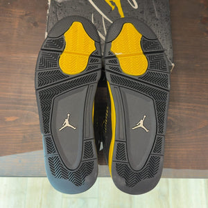 Jordan 4 Retro Thunder (2023) Size 11 (Pre-Owned) - aux