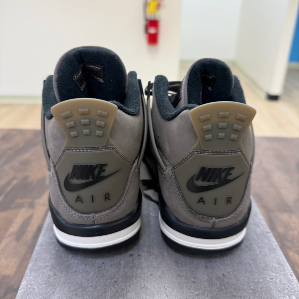 Jordan 4 Retro Cave Stone (GS) - Image 3