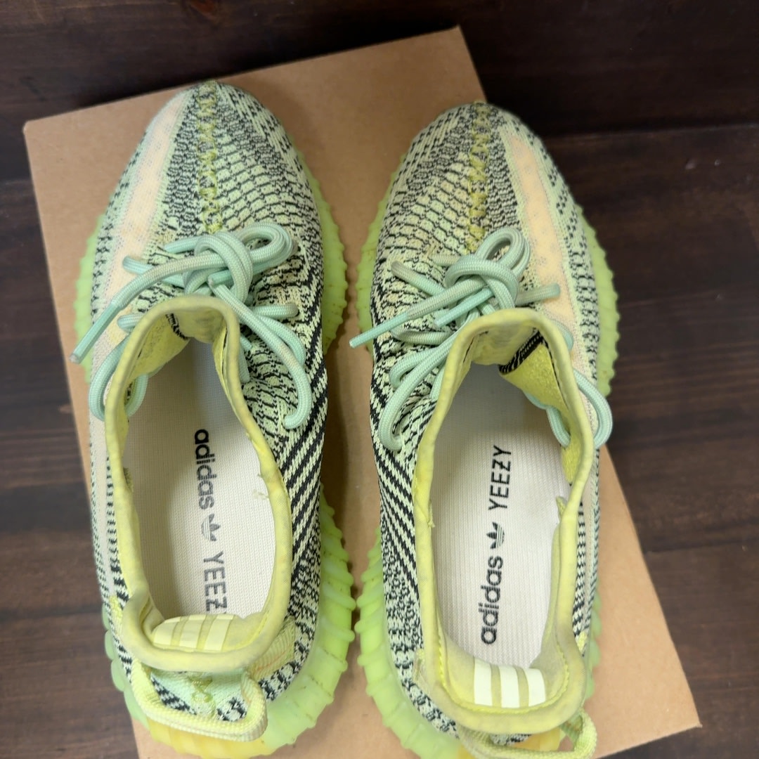 adidas Yeezy Boost 350 V2 Yeezreel (Non-Reflective) Size 6.5 (Pre-Owned) - Image 5