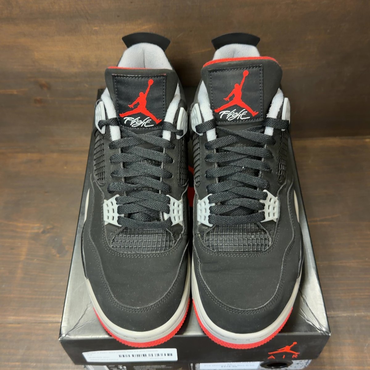 Jordan 4 Retro Bred (2019) Size 9.5 (Pre-Owned) - tag