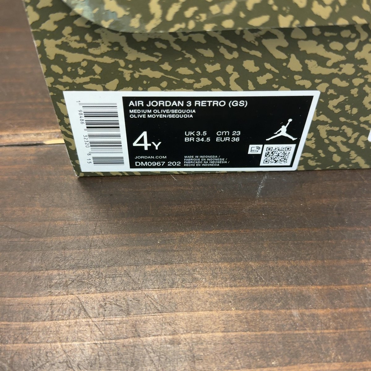 Jordan 3 Retro Family Affair (GS) Size 4Y (Pre-Owned) - aux