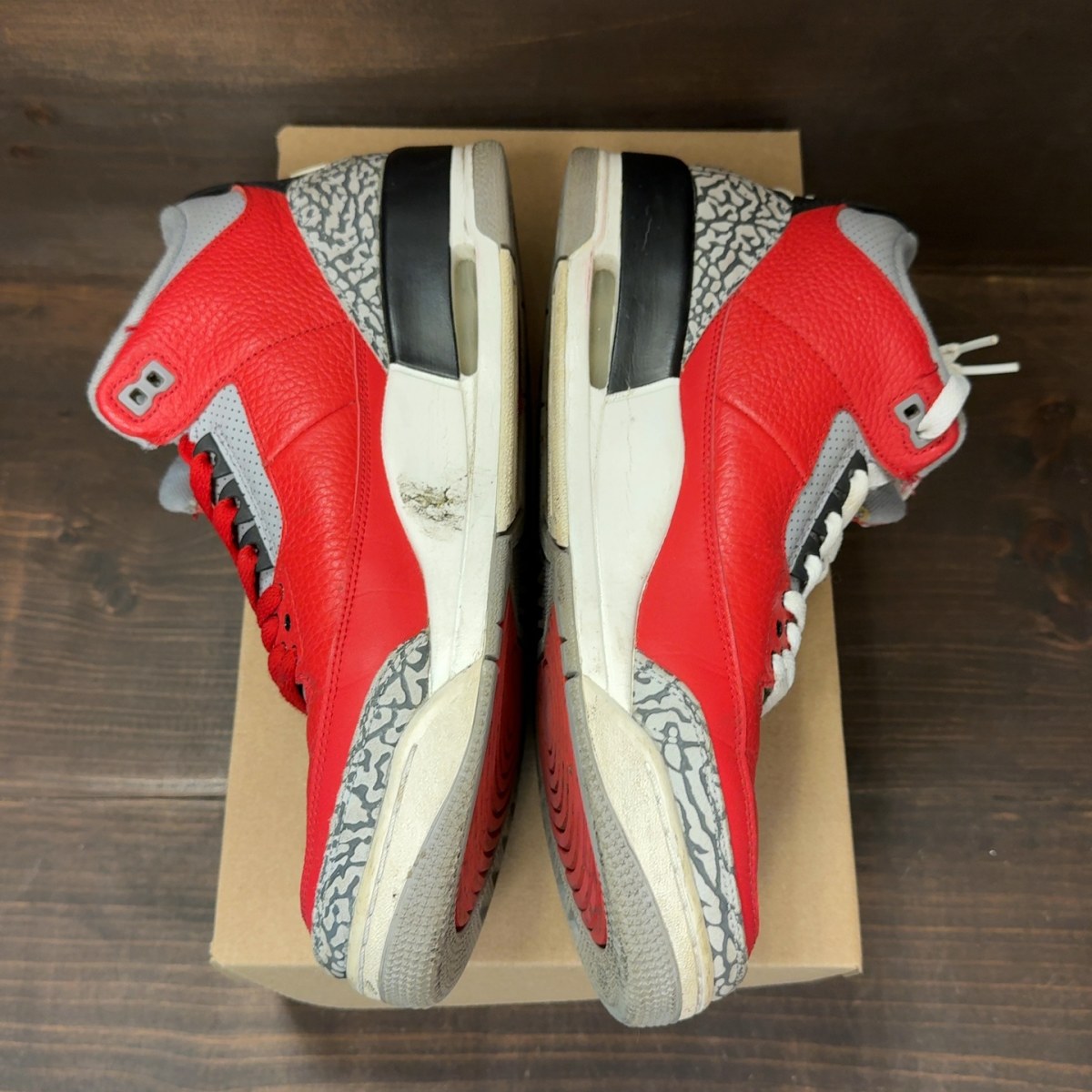Jordan 3 Retro SE Unite Size 12 (Pre-Owned) - Image 4