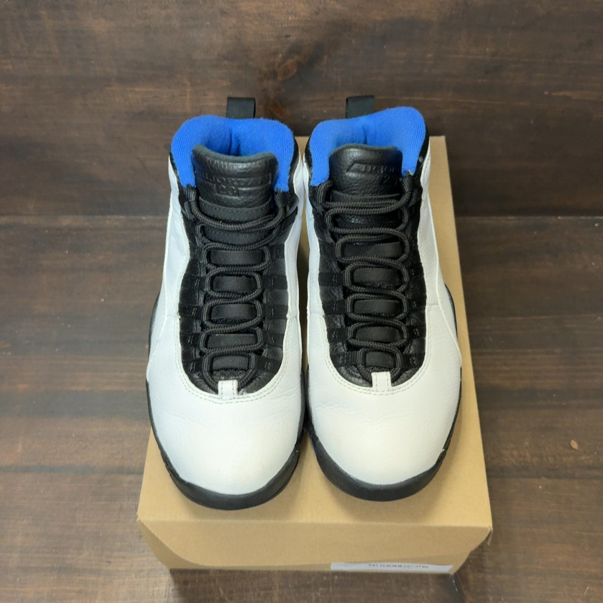 Jordan 10 Retro Orlando Size 8 (Pre-Owned) - Image 3