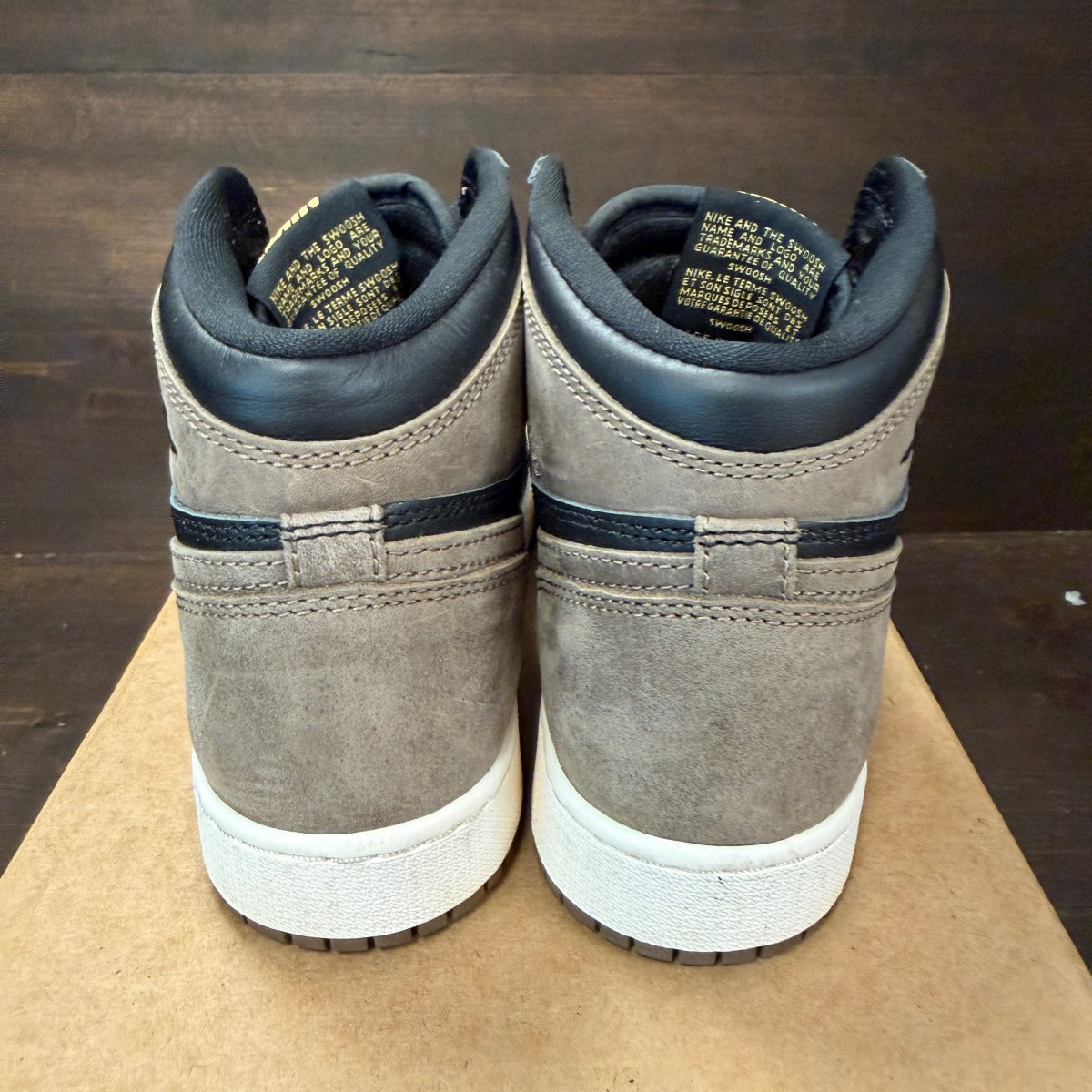 Jordan 1 Retro High OG Palomino (GS) Size 5.5Y (Pre-Owned) - Image 4