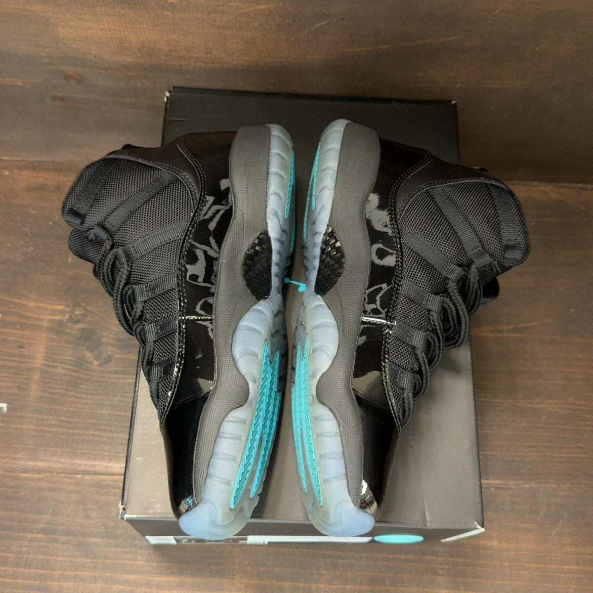 Jordan 11 Retro Gamma Blue (2025) (GS) - Image 4