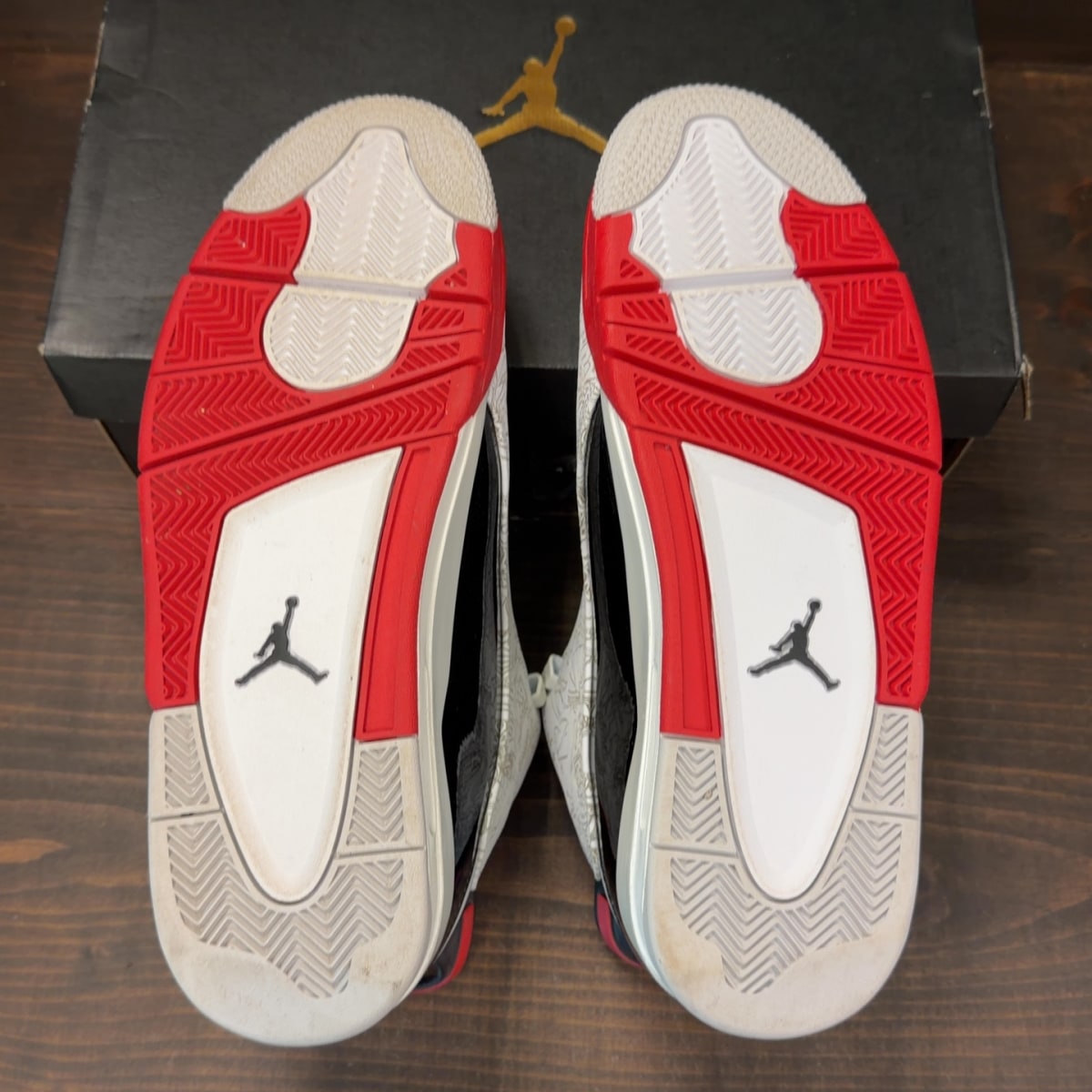 Jordan Dub Zero White Varsity Red (2022) Size 12 (Pre-Owned) - Image 6