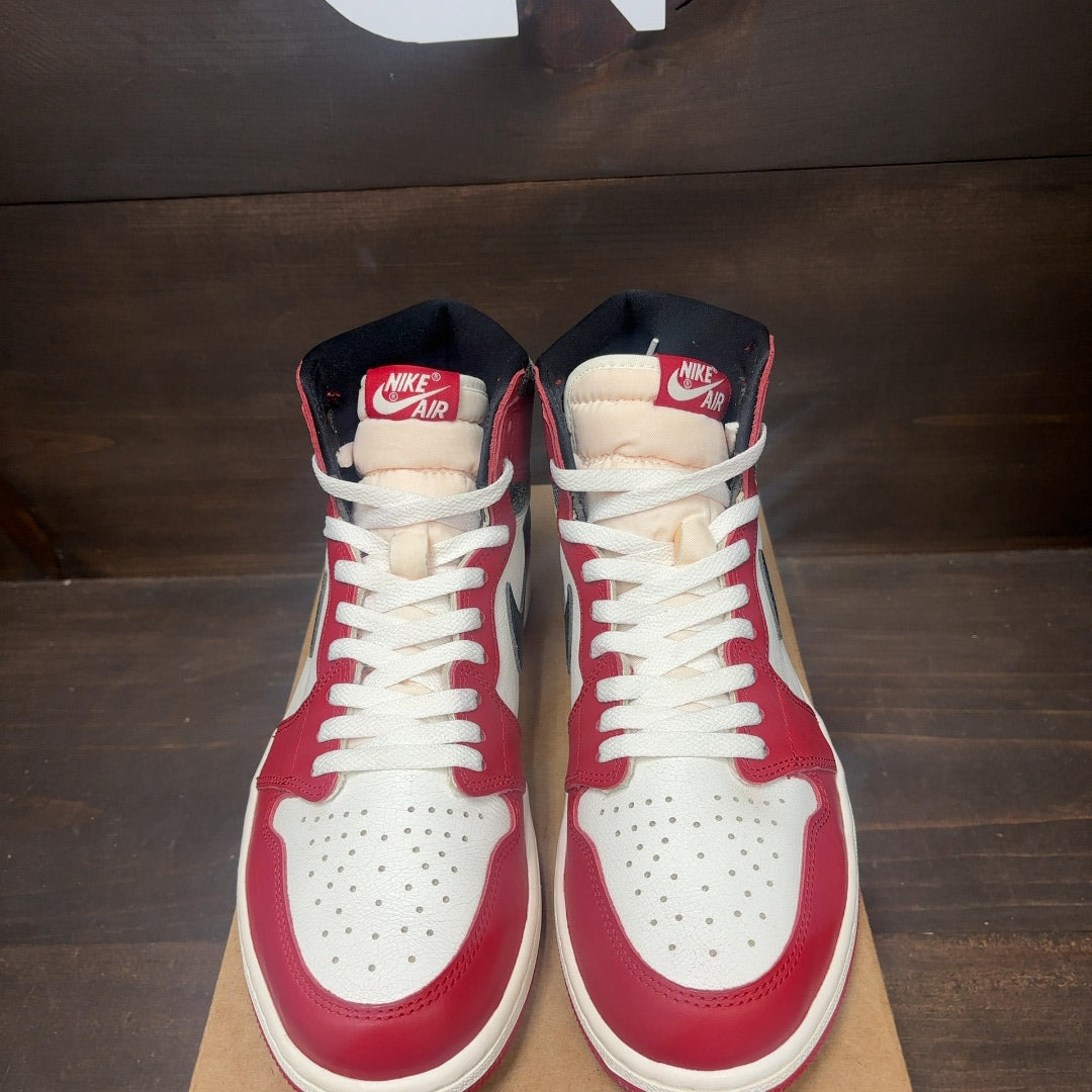 Jordan 1 Retro High OG Chicago Lost and Found Size 10.5 (Pre-Owned) - Image 3