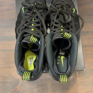Nike Air Foamposite One Black Volt - Image 5