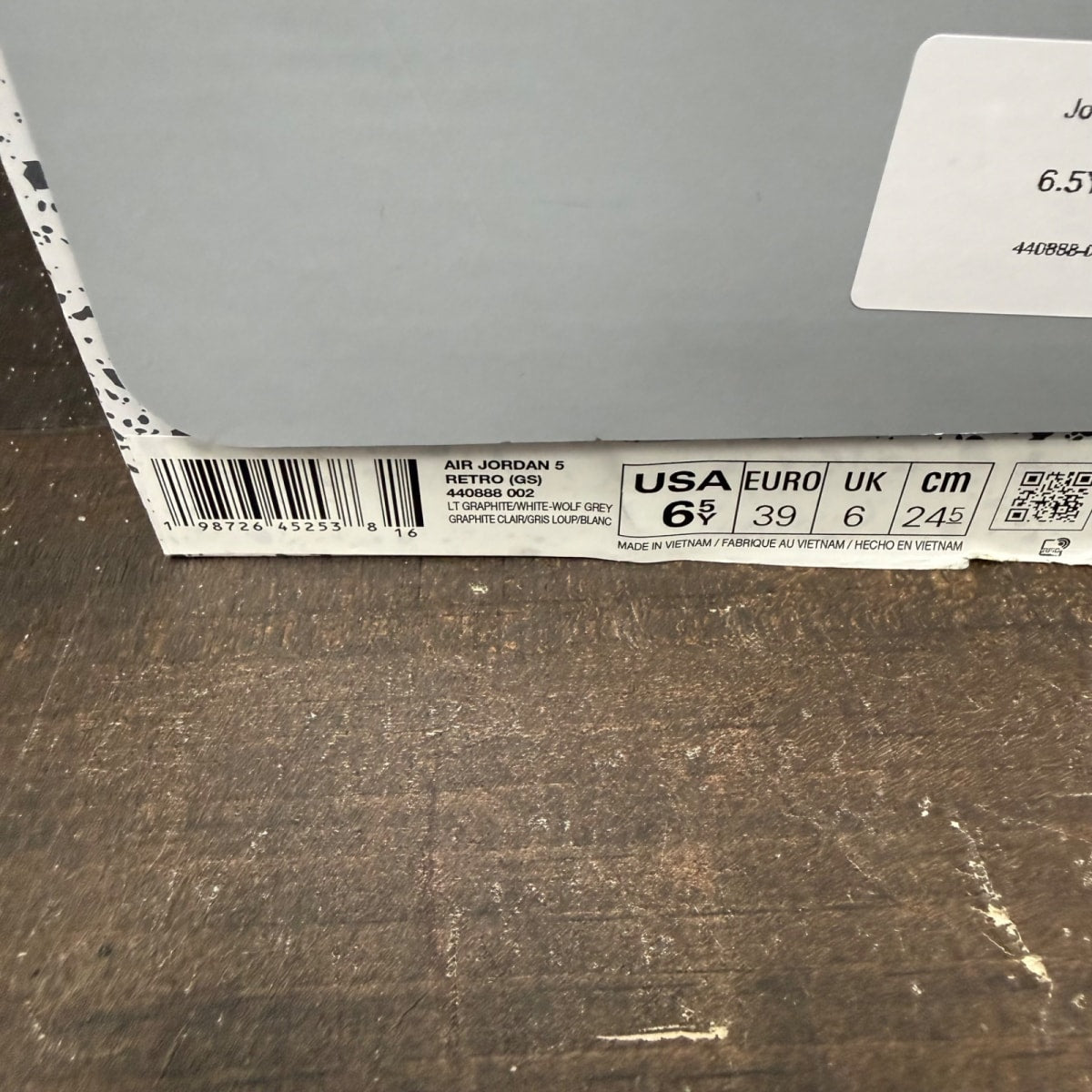 Jordan 5 Retro Wolf Grey (2026) (GS) - Image 7