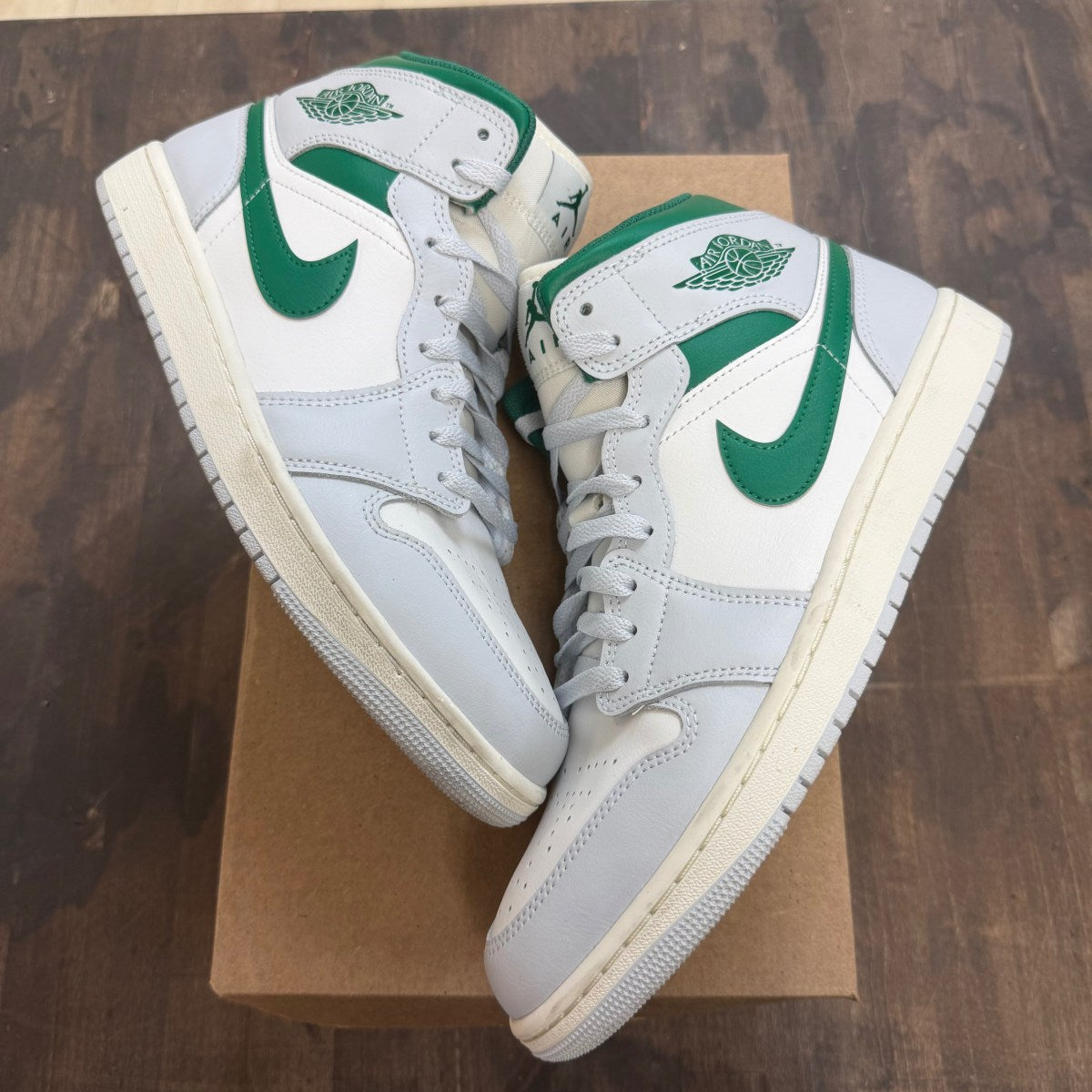 Jordan 1 Mid White Pure Platinum Pine Green Size 10.5 (Pre-Owned) - Image 1