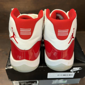 Jordan 11 Retro Cherry (2022) Size 11.5 (Pre-Owned) - aux