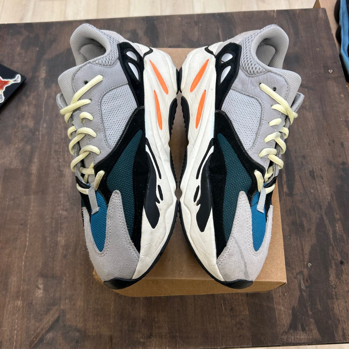 adidas Yeezy Boost 700 Wave Runner Size 11 (Pre-Owned) - Image 3
