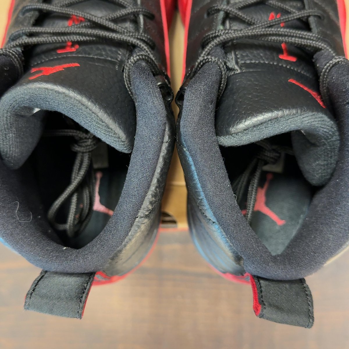Jordan 12 Retro Flu Game (2016) Size 11.5 (Pre-Owned) - aux