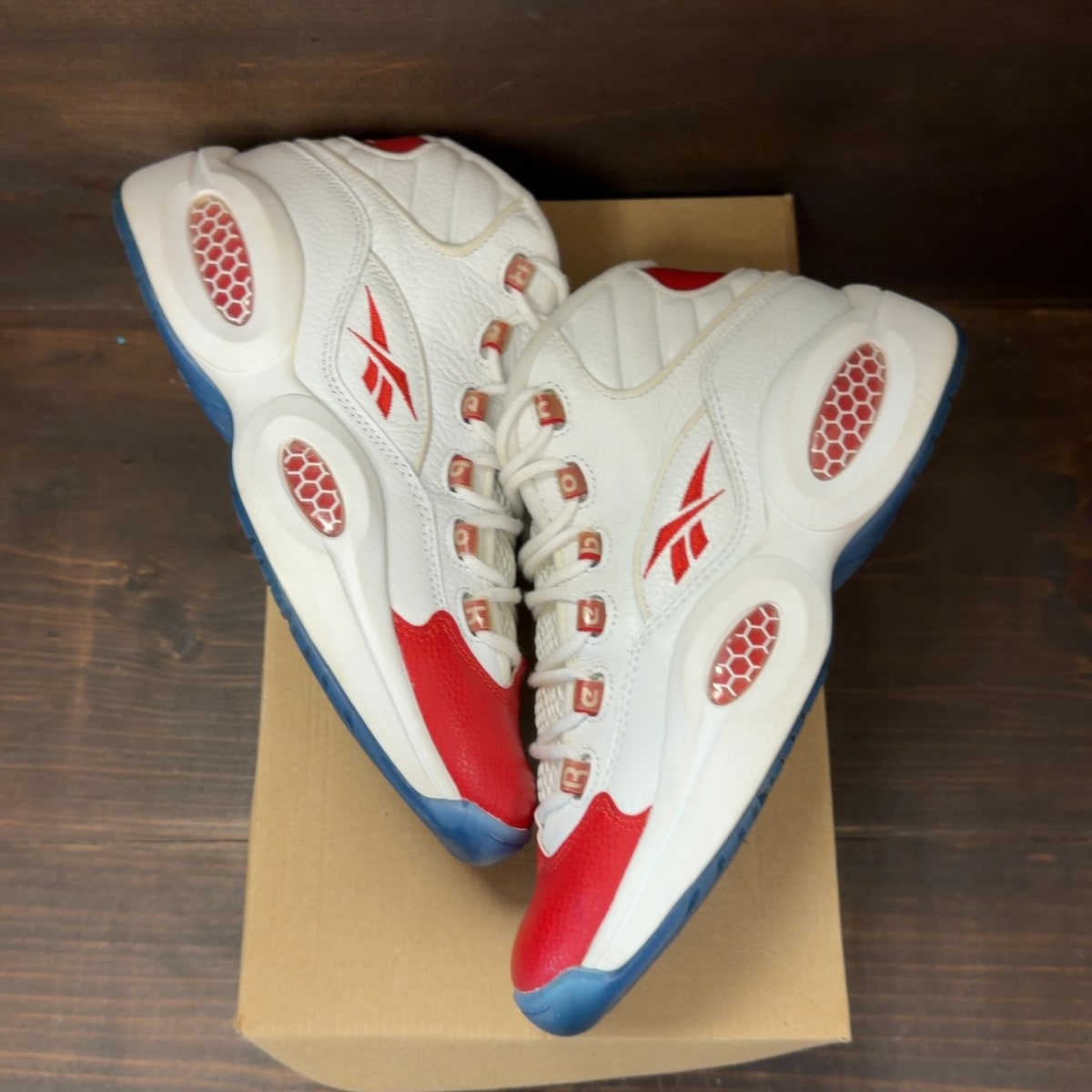 Reebok Question Mid Pearlized Red (2012) Size 9.5 (Pre-Owned) - Image 2