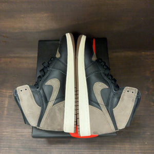 Jordan 1 Retro High OG Palomino (GS) Size 4.5Y (Pre-Owned)
