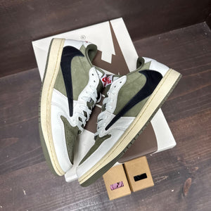 Jordan 1 Retro Low OG SP Travis Scott Medium Olive Size 10 (Pre-Owned) - tag