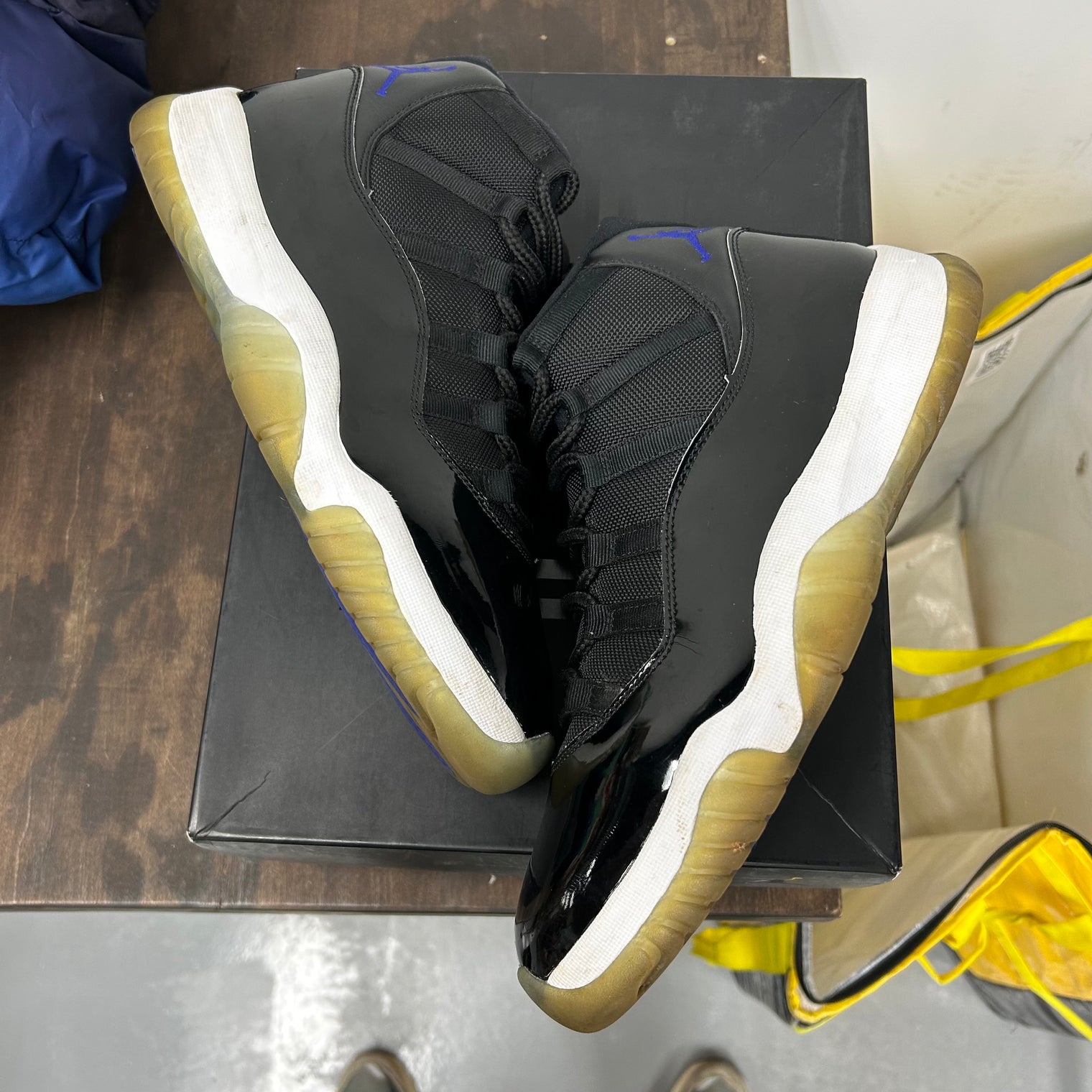 Space Jam Jordan 11 Retro (2016) (USED)