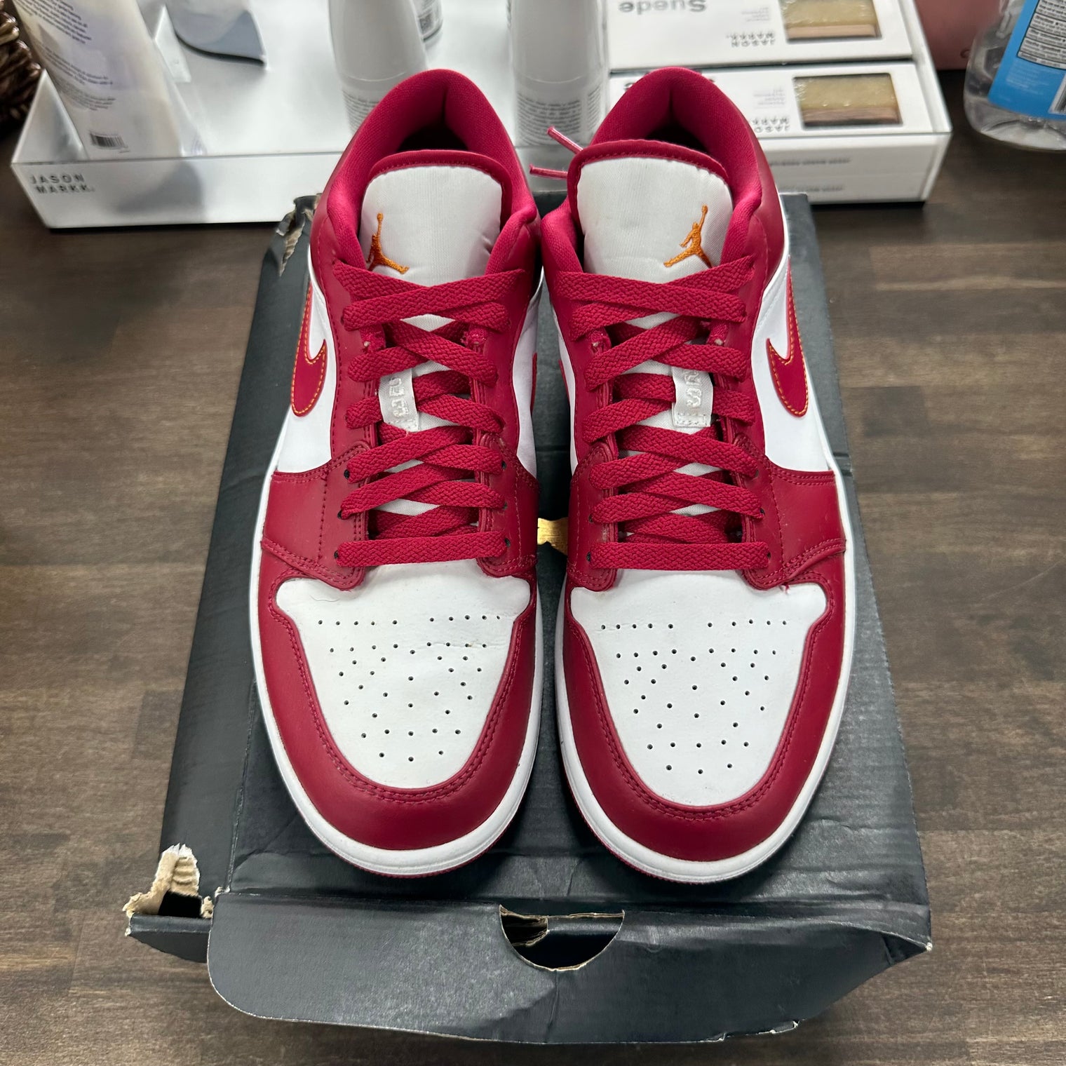 Gym Red Jordan 1 Low (USED)