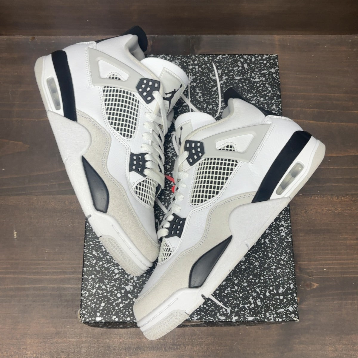 Jordan 4 Retro Military Black - Image 2