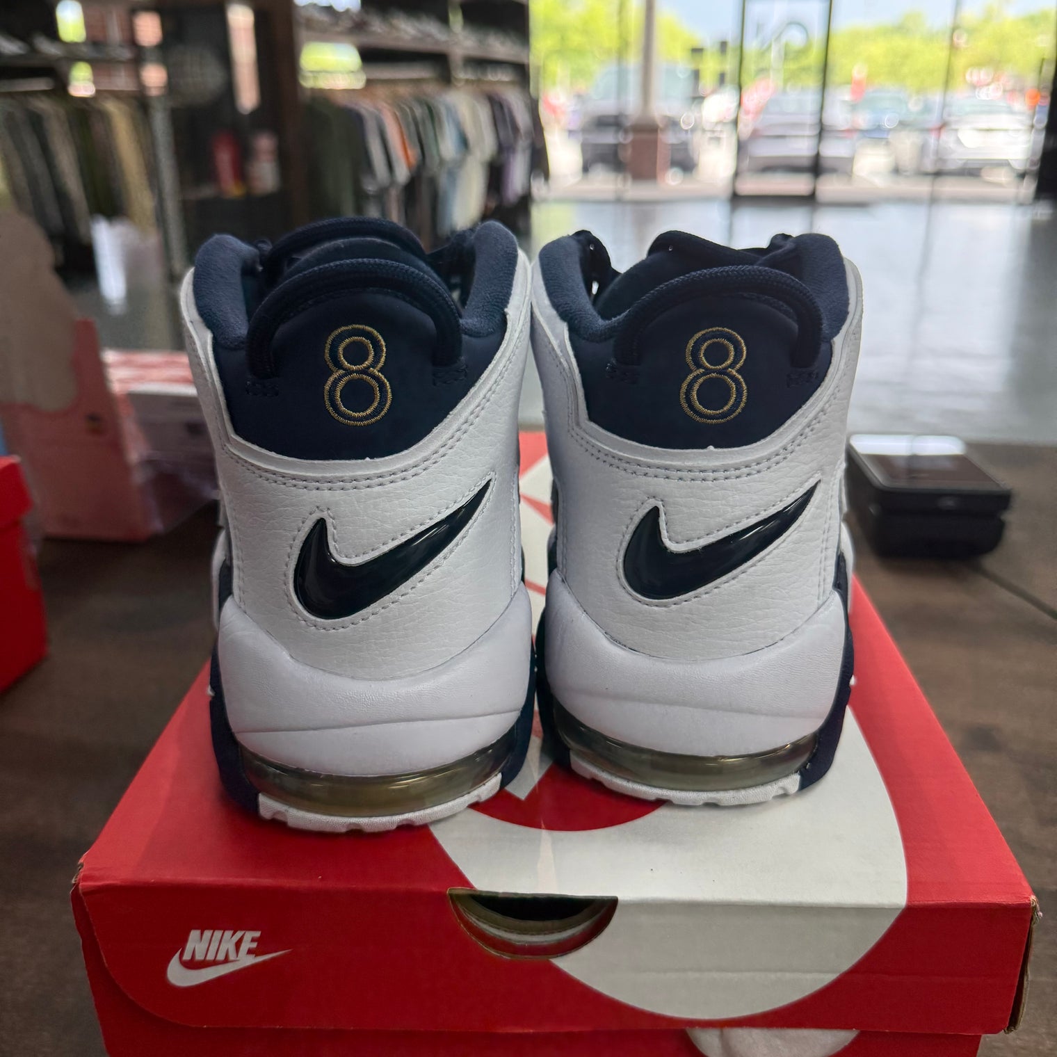 Olympic Air More Uptempo 96 (USED)