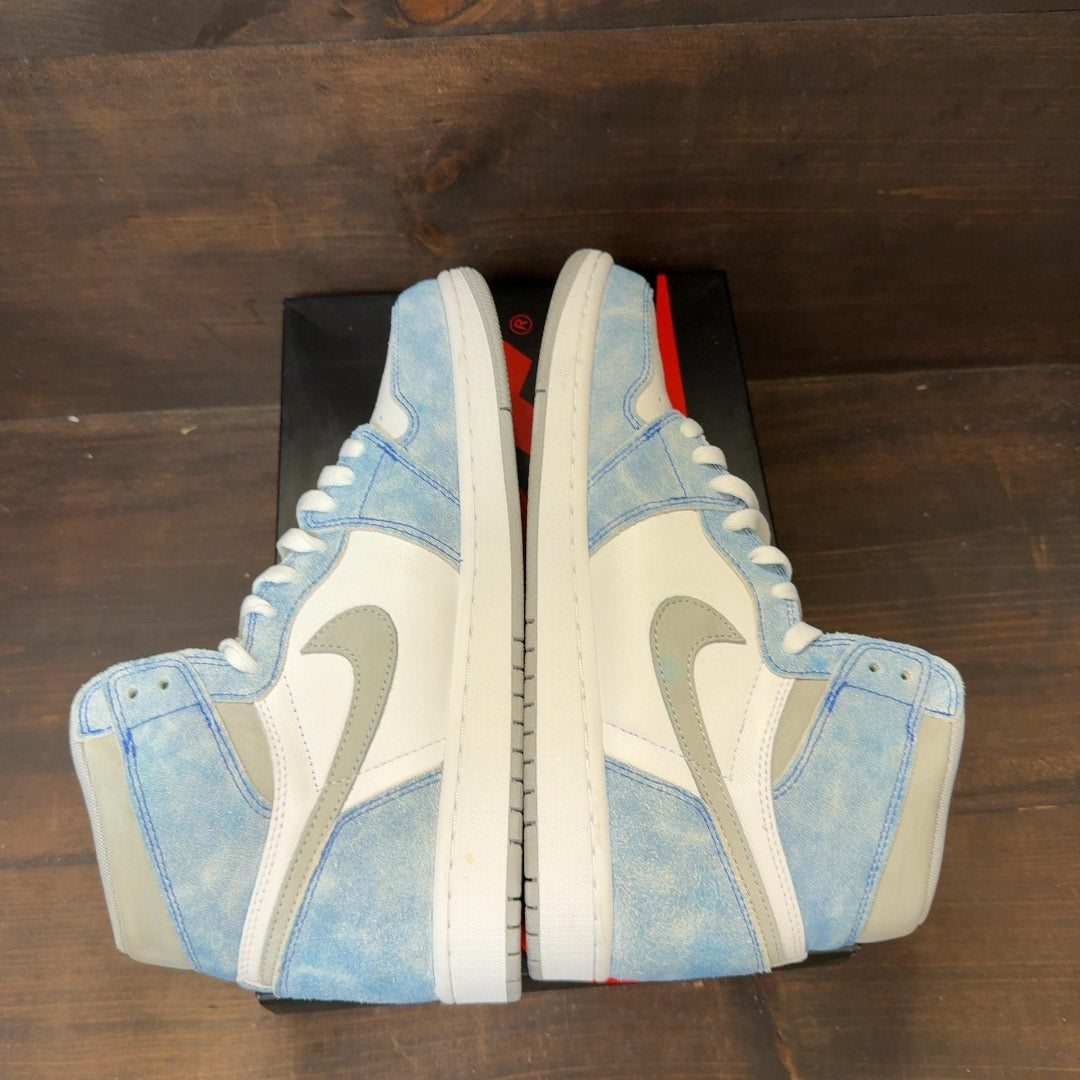 Jordan 1 Retro High OG Hyper Royal - Image 6