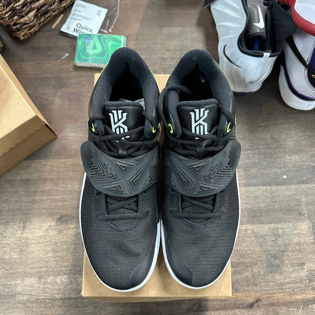 Black Volt Nike Kyrie Flytrap 3 (USED, No Box)