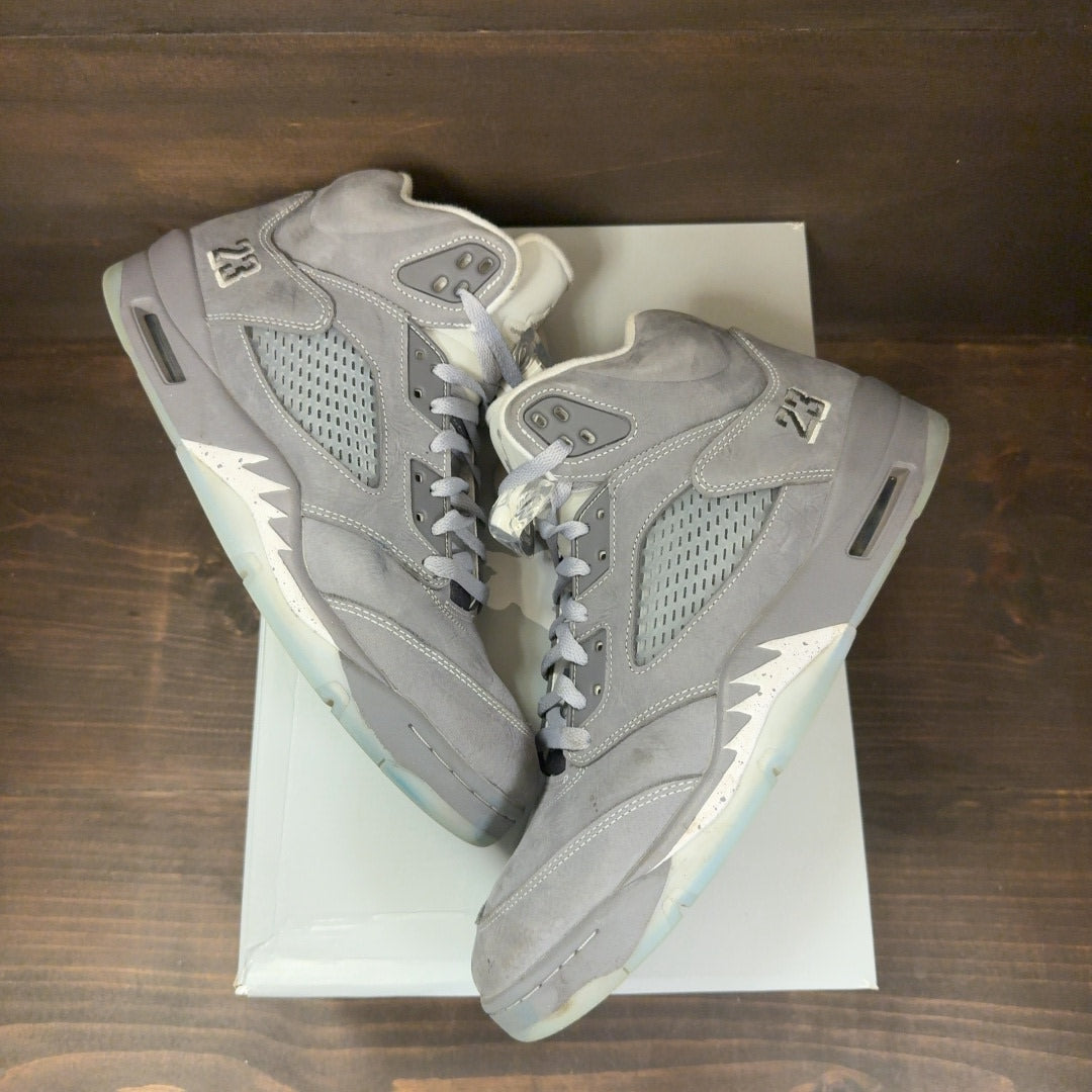 Jordan 5 Retro Wolf Grey (2026) Size 11 (Pre-Owned)