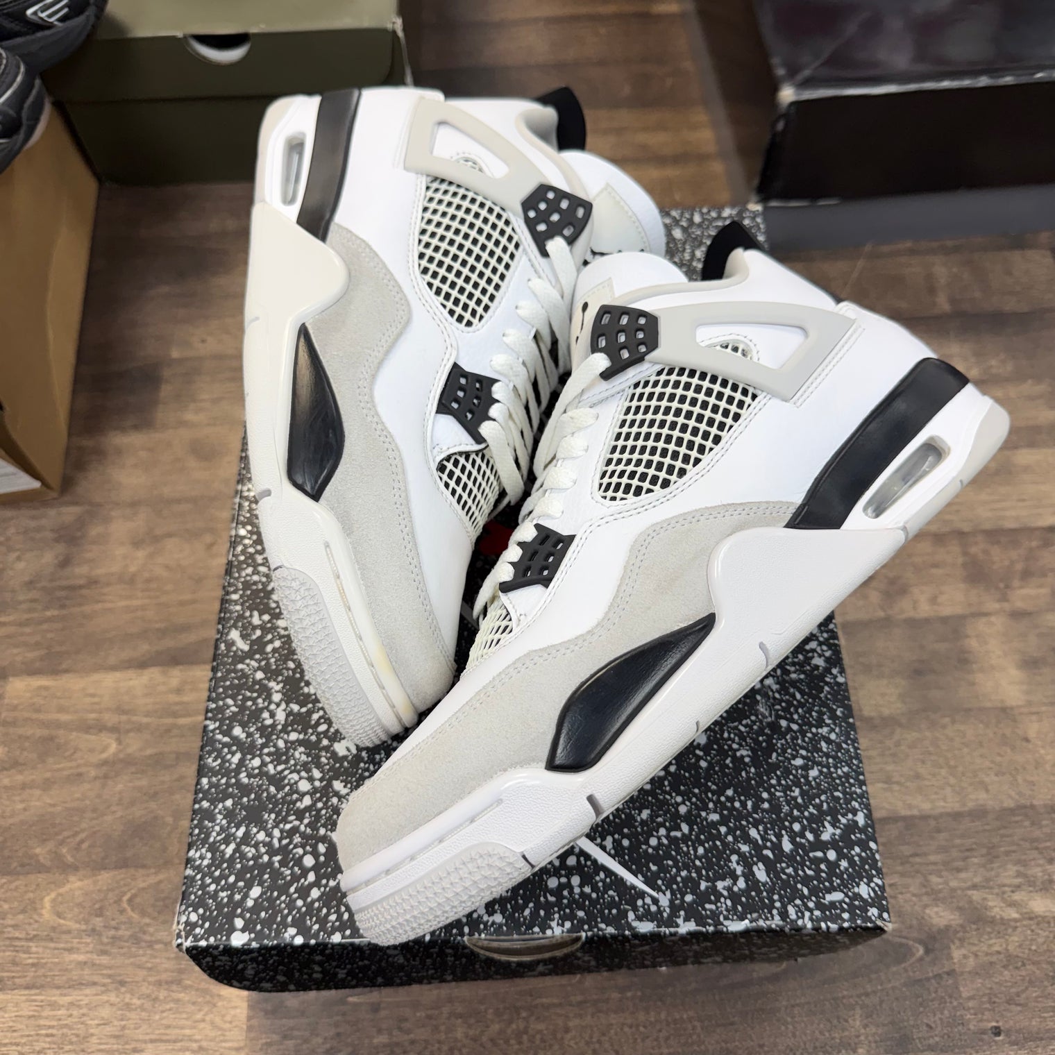 Military Black Jordan 4 Retro (USED)