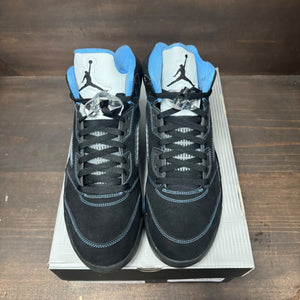 Jordan 5 Retro Black University Blue (2026) Size 11 (Pre-Owned) - side
