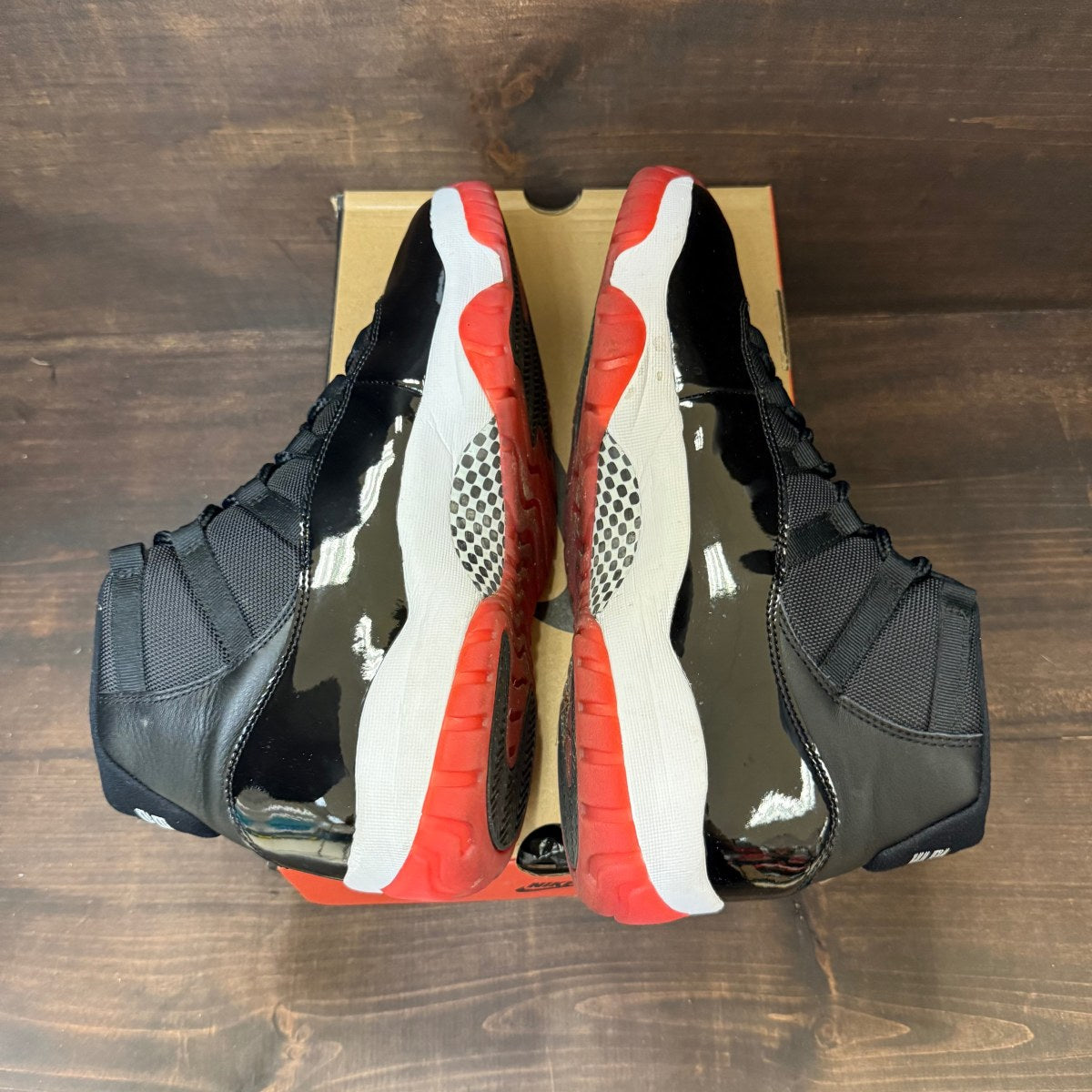 Jordan 11 Retro Playoffs Bred (2019) - Image 4