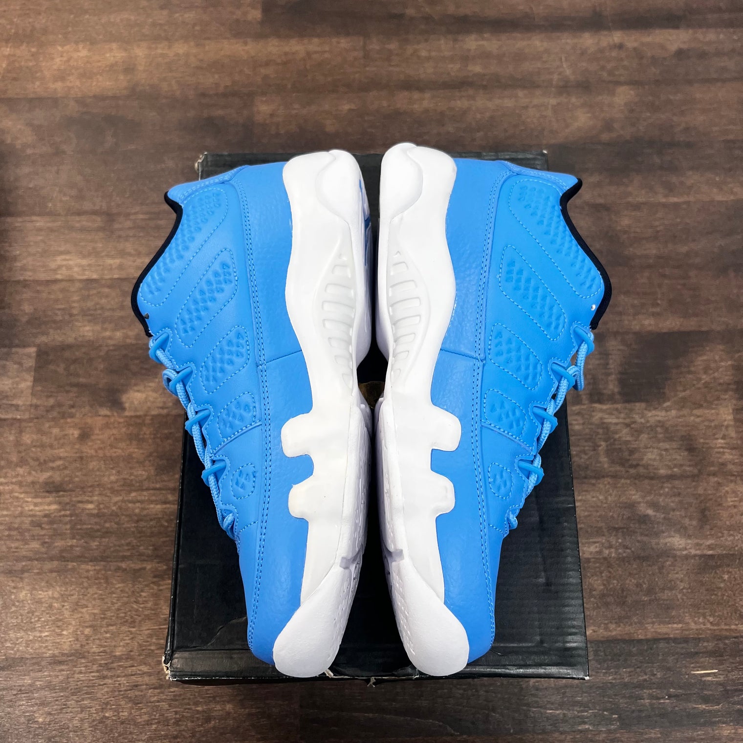 (GS) Pantone Jordan 9 Low (USED)