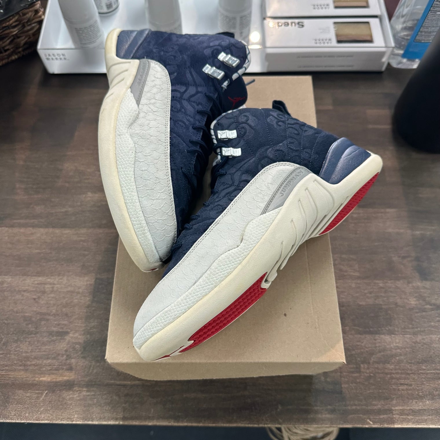 International Flight Jordan 12 (USED,No Box)