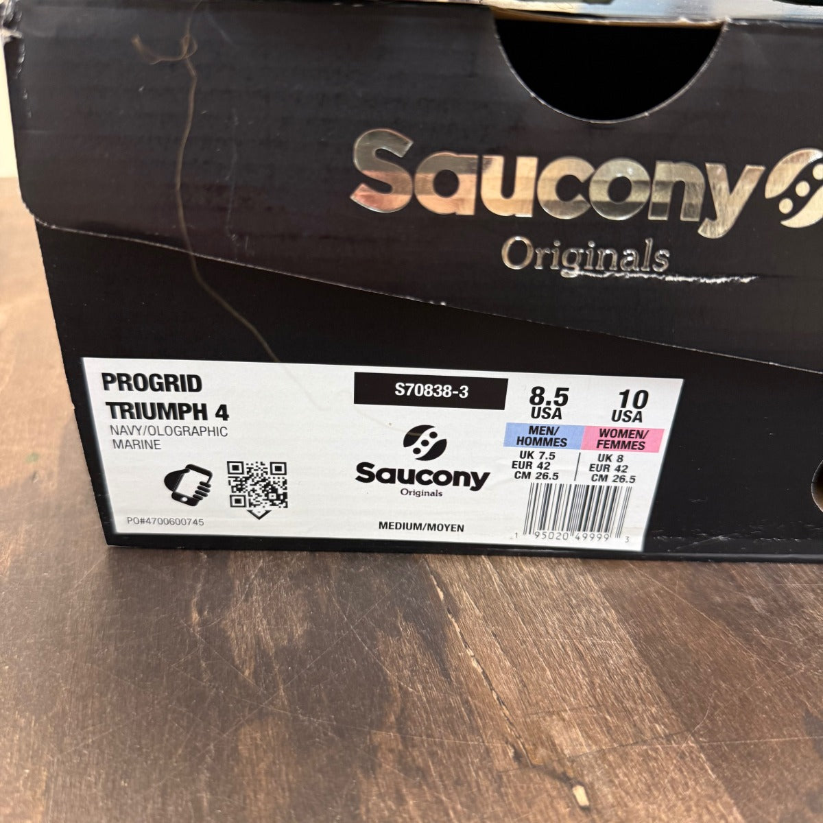 Saucony ProGrid Triumph 4 Winter Solstice Holographic - Image 7