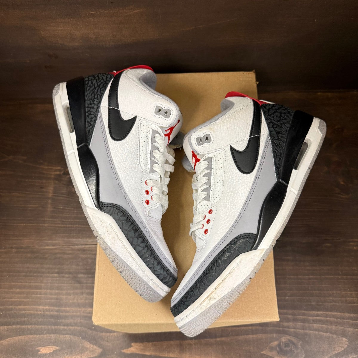 Jordan 3 Retro Tinker Hatfield Size 10.5 (Pre-Owned) - Image 2