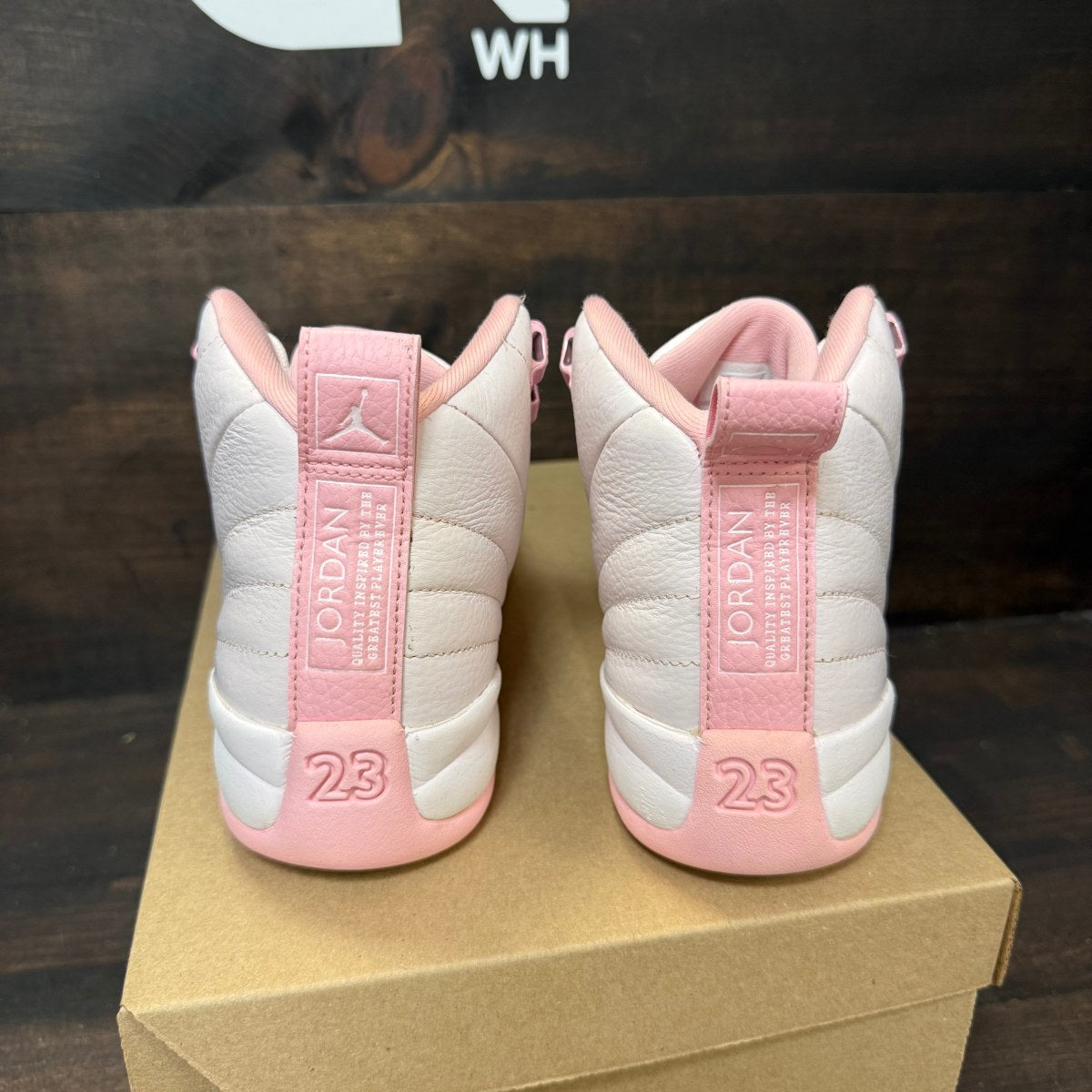 Jordan 12 Retro Pearl Pink (GS) Size 6.5Y (Pre-Owned) - Image 4