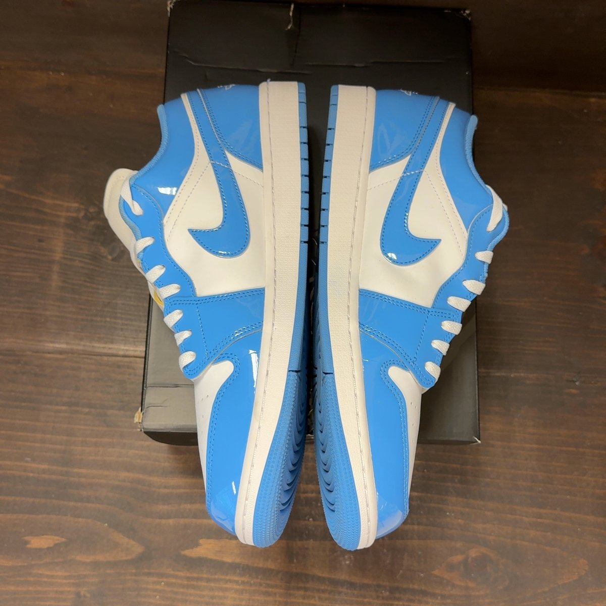 Jordan 1 Low SE White Legend Blue Size 12 (Pre-Owned) - aux