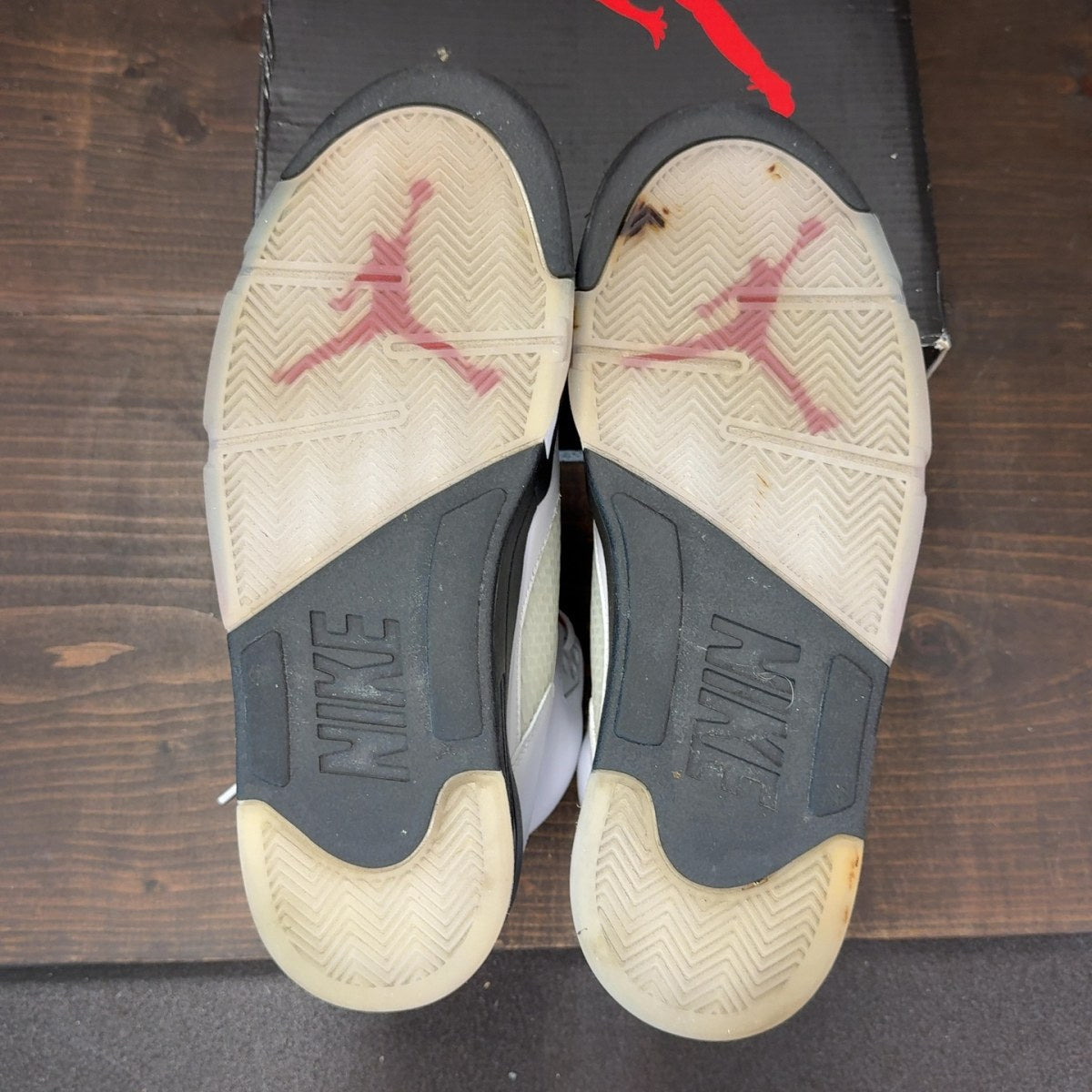 Jordan 5 Retro Fire Red Silver Tongue (2020) - Image 8