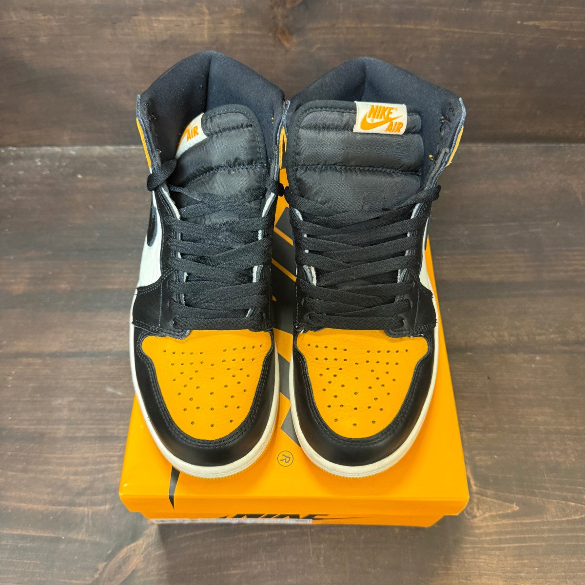 Jordan 1 Retro High OG Taxi Size 8.5 (Pre-Owned)