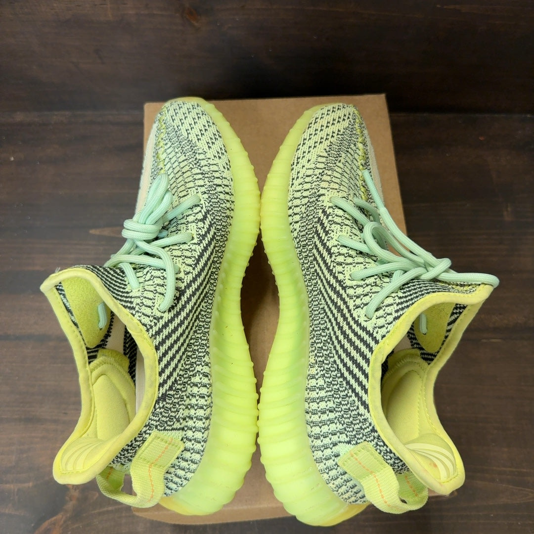 adidas Yeezy Boost 350 V2 Yeezreel (Non-Reflective) Size 7.5 (Pre-Owned) - Image 6