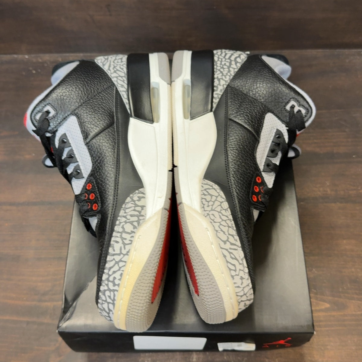 Jordan 3 Retro Black Cement (2018) - Image 4