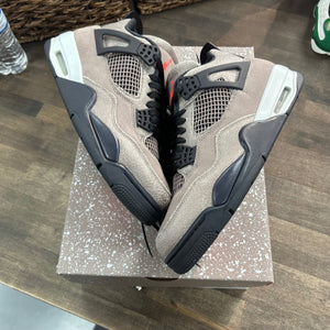 Jordan 4 Retro Taupe Haze - Image 1