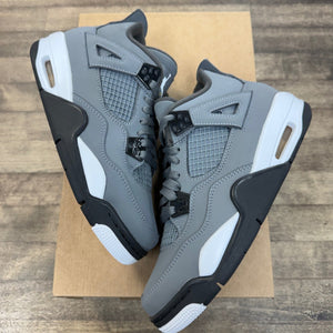Jordan 4 Retro Cool Grey (2019) (GS) Size 5.5Y (Pre-Owned) - Image 1